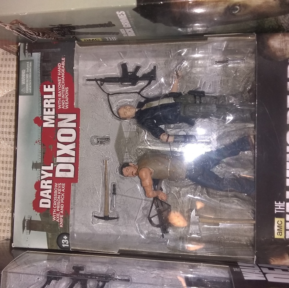 Walking dead figures